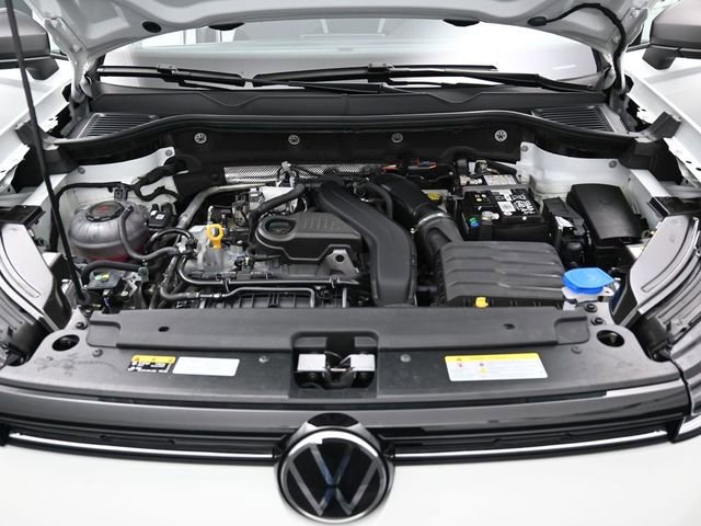 Used 2025 Volkswagen Taos S w/ Taos MDO Package FWD image 33