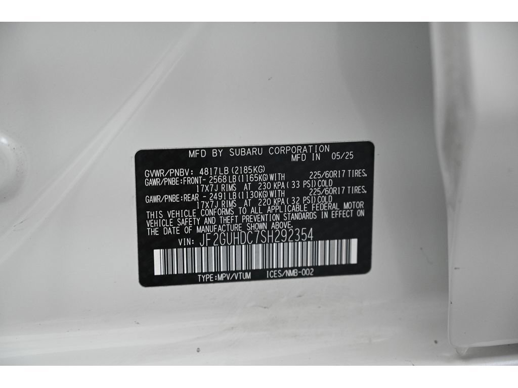 Used 2025 Subaru Crosstrek 2.0i Premium image 31