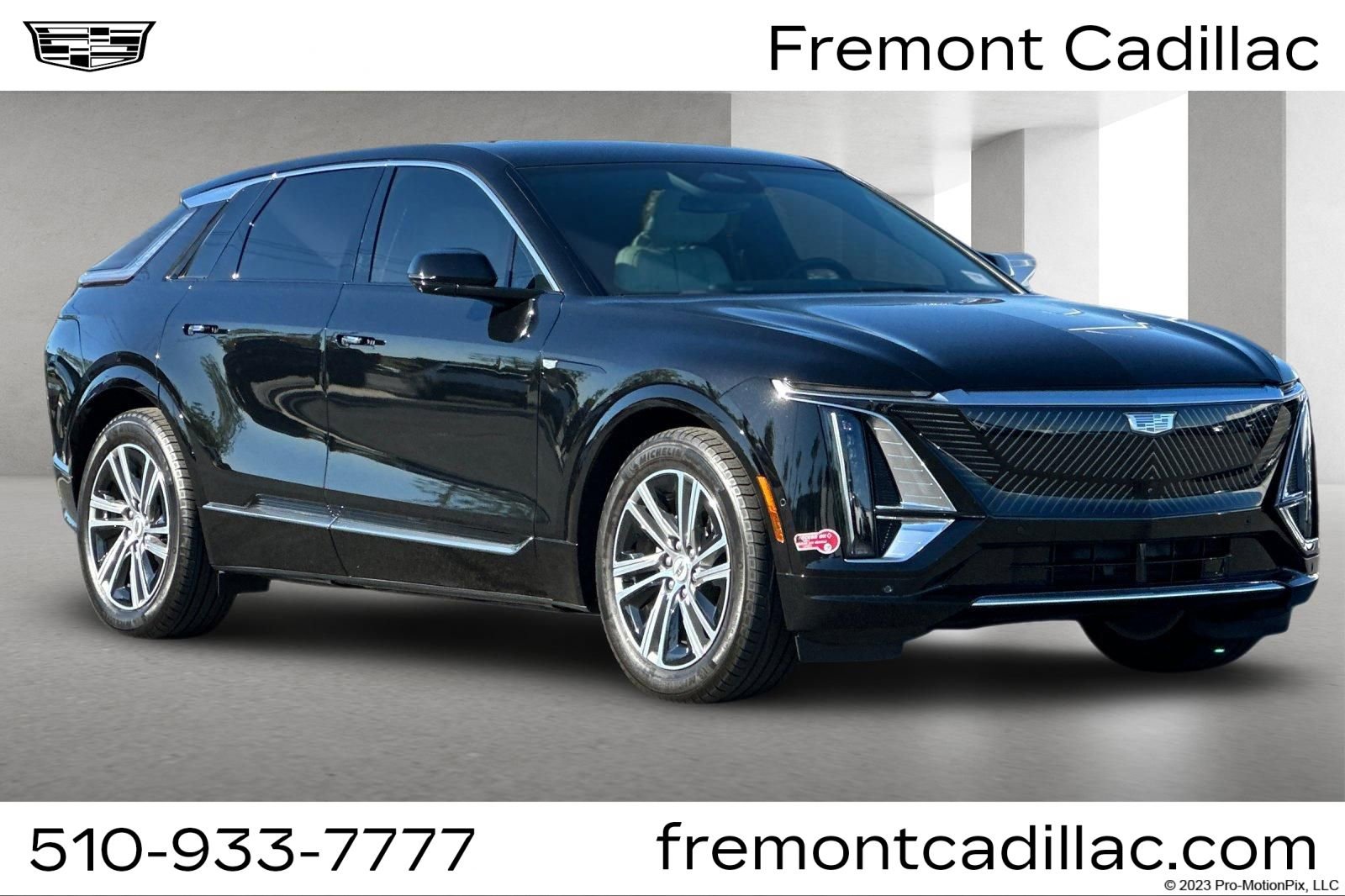 Certified 2024 Cadillac Lyriq Luxury AWD/4WD image 1