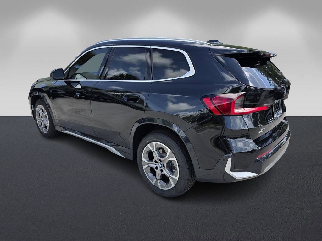 Used 2026 BMW X1 xDrive28i w/ Technology Package image 6
