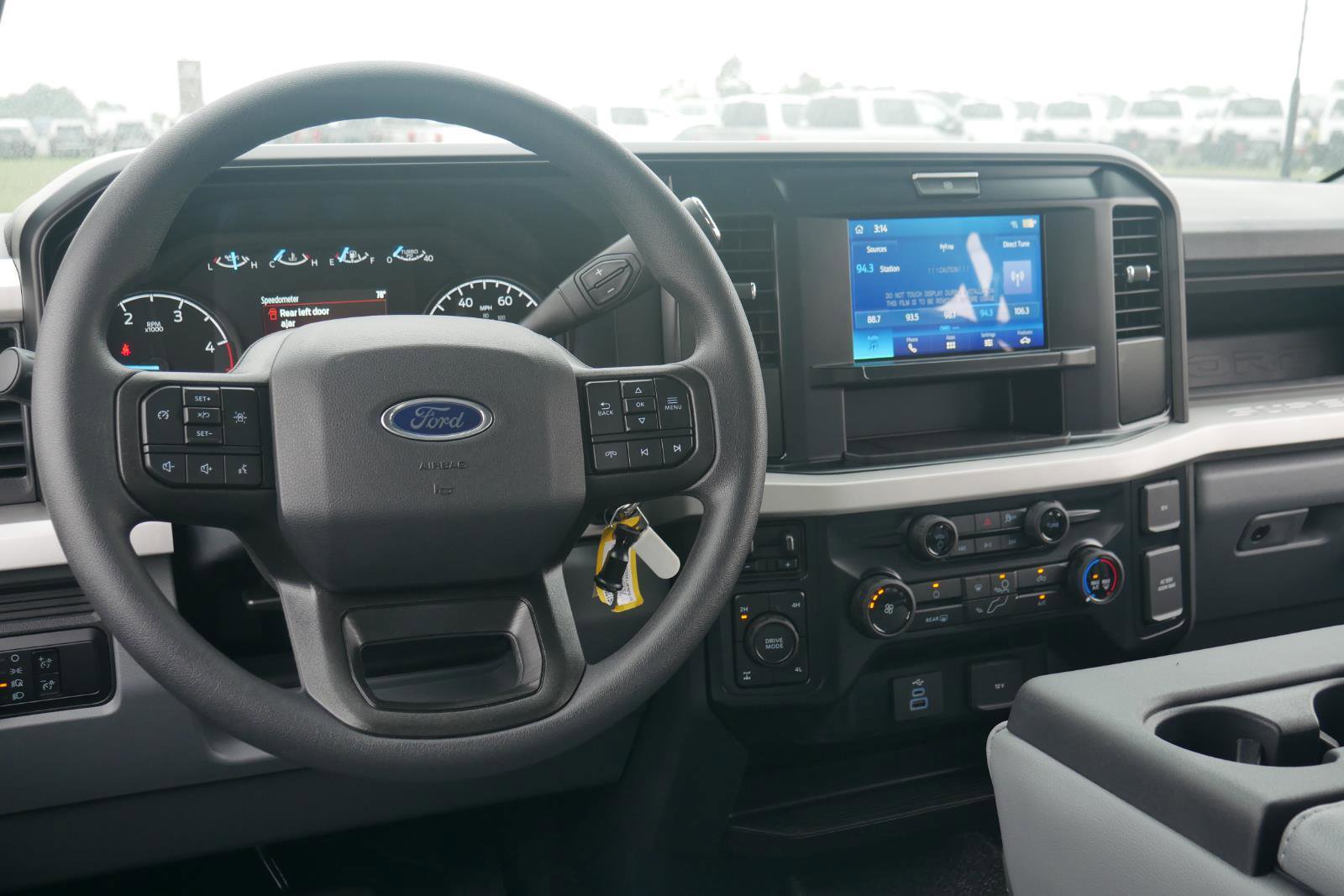 New 2025 Ford F350 XL w/ XL Chrome Package image 22