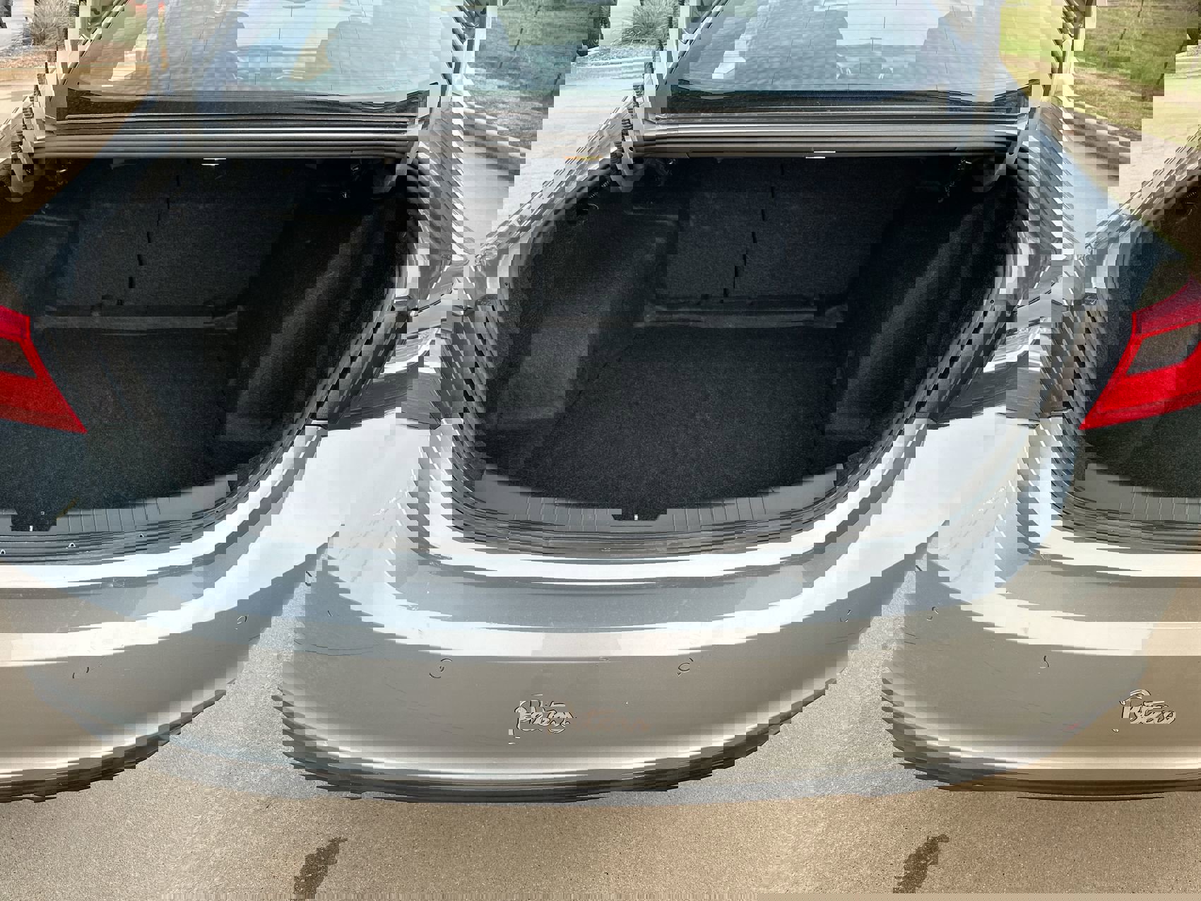 Used 2024 Chevrolet Malibu LT image 22