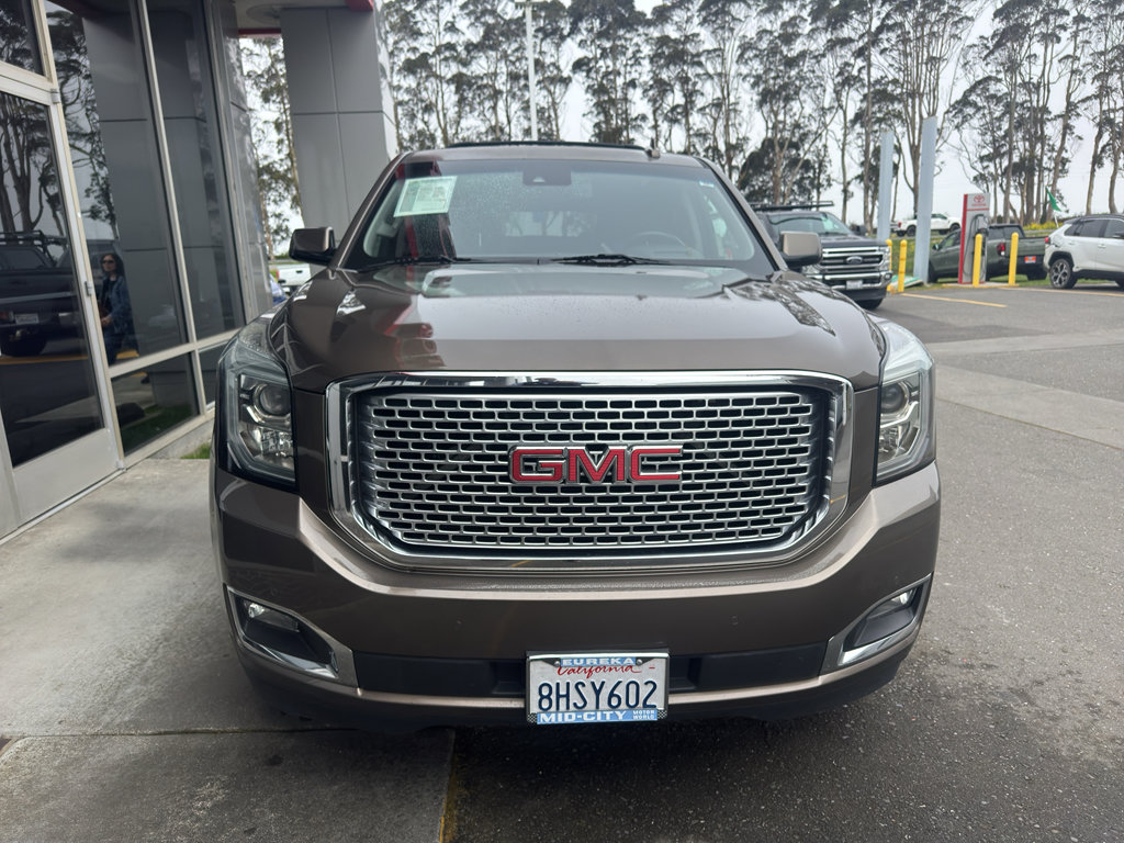 Used 2016 GMC Yukon Denali w/ Open Road Package image 25
