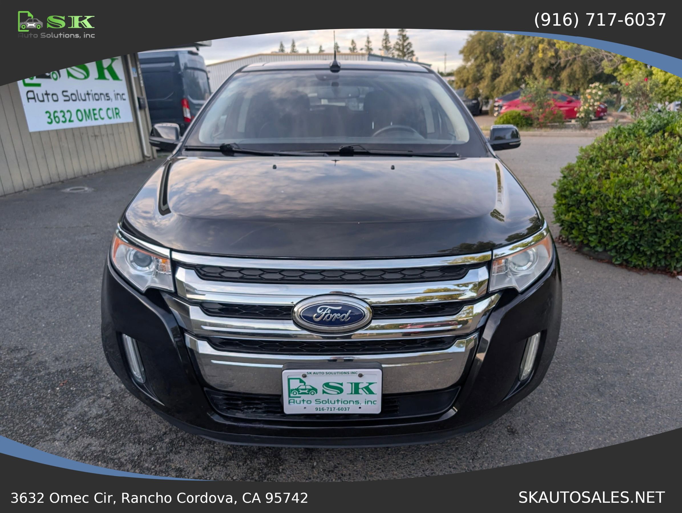 Used 2014 Ford Edge Limited w/ Equipment Group 302A AWD/4WD image 3