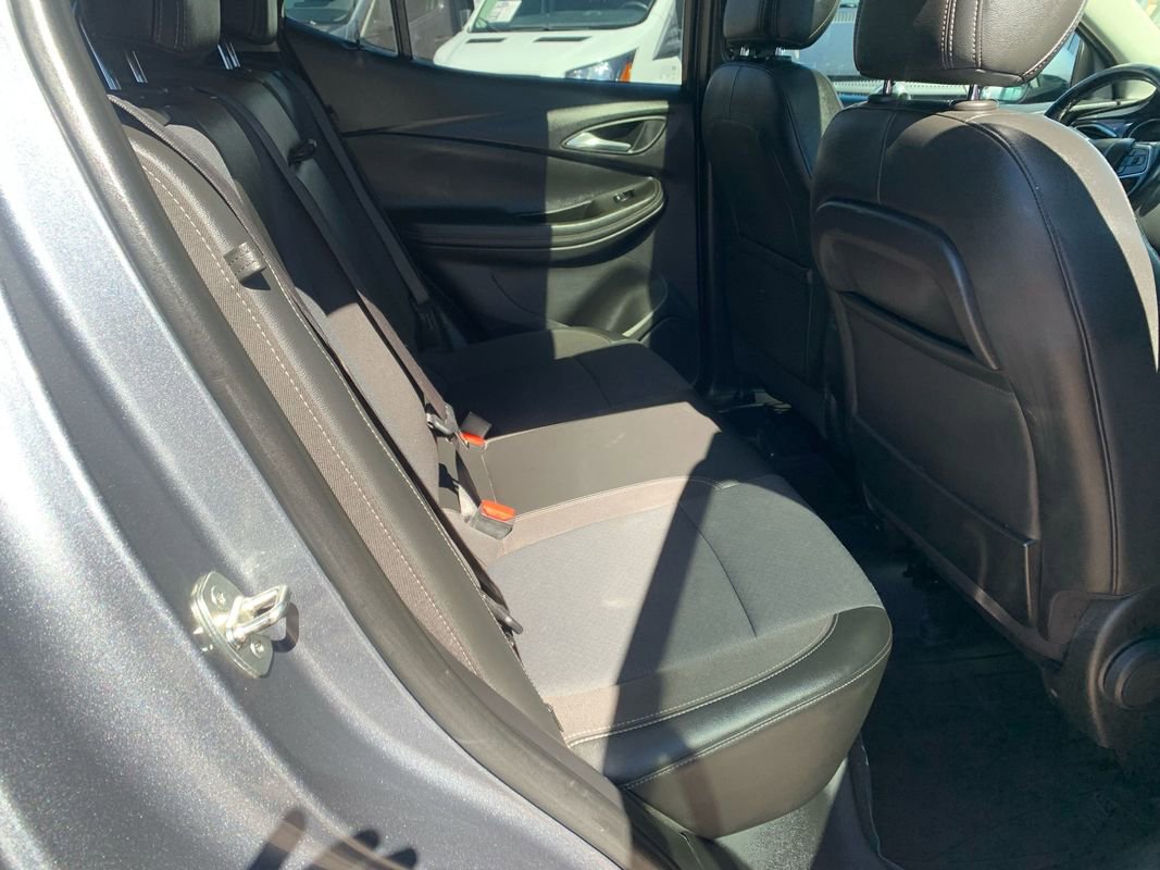 Used 2020 Buick Encore GX Select w/ Experience Buick Package AWD/4WD image 24