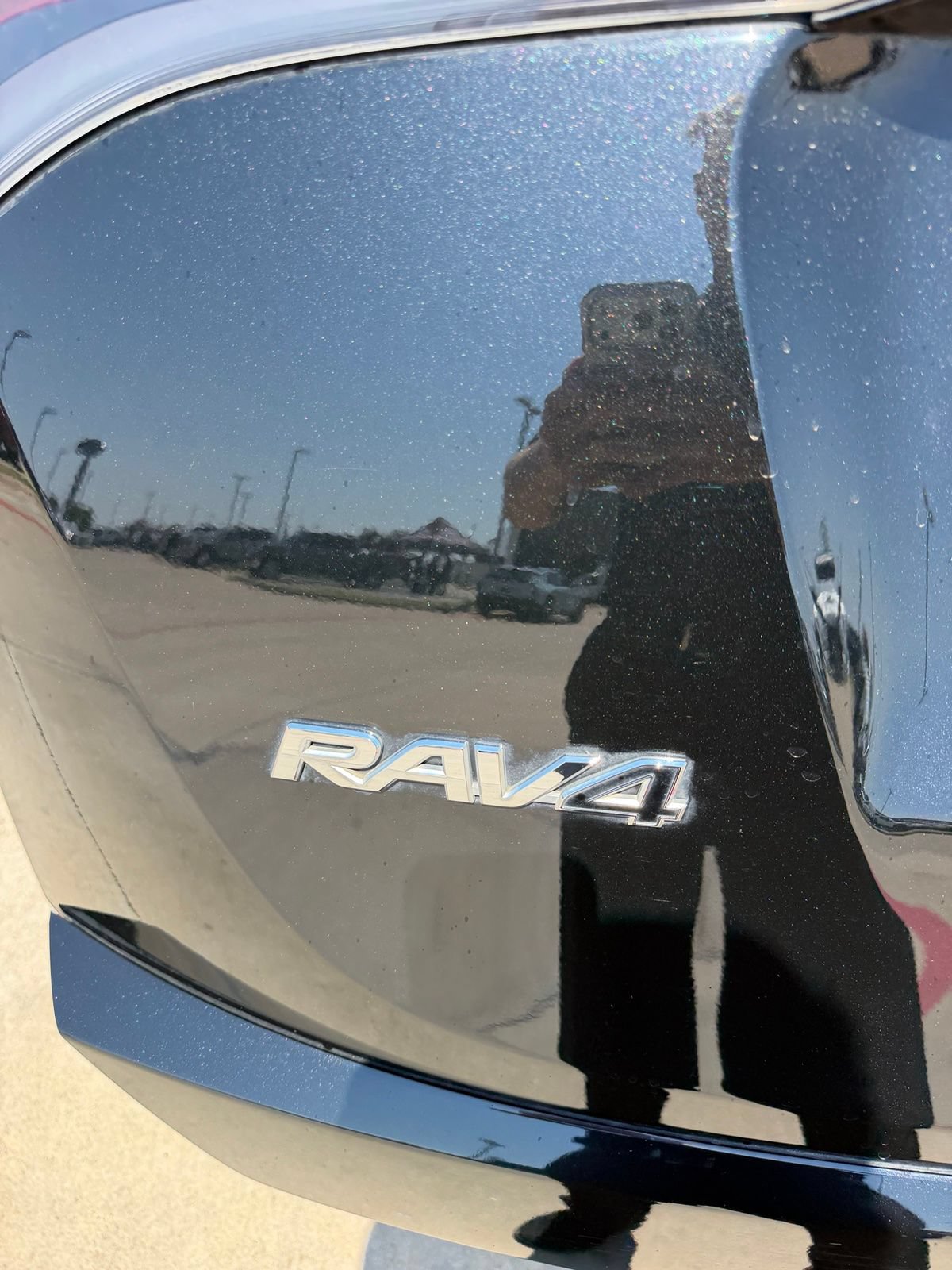 Used 2016 Toyota RAV4 XLE AWD/4WD image 21