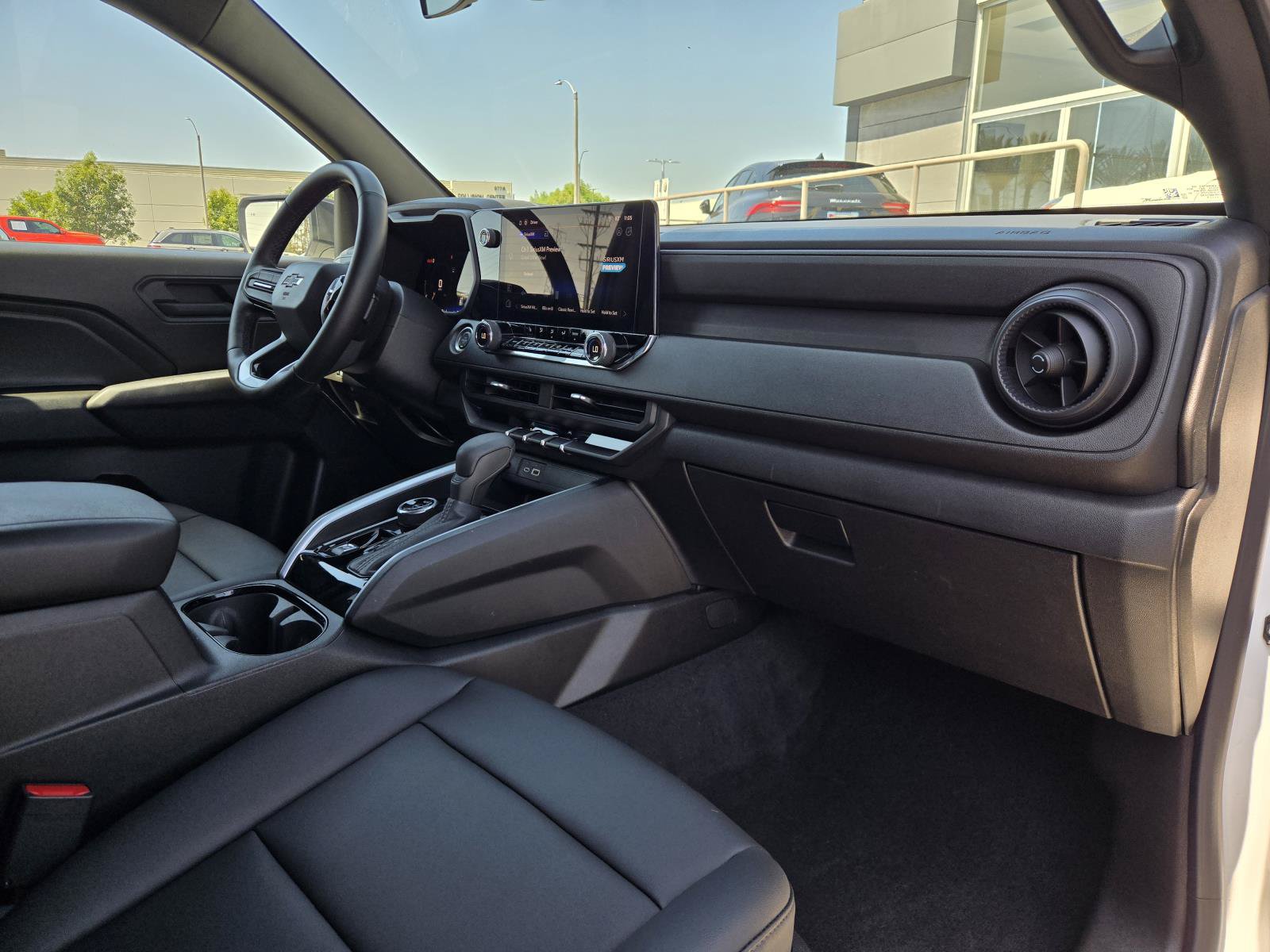 Used 2025 Chevrolet Colorado Trail Boss AWD/4WD image 29