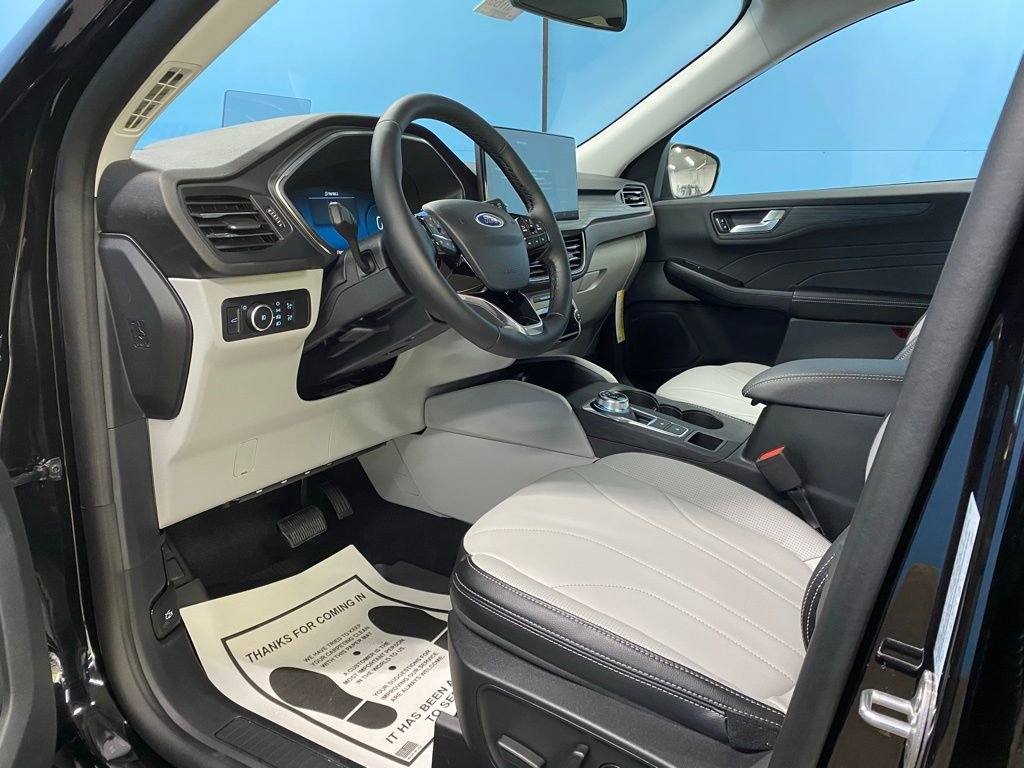 New 2026 Ford Escape Platinum w/ Premium Technology Package image 13