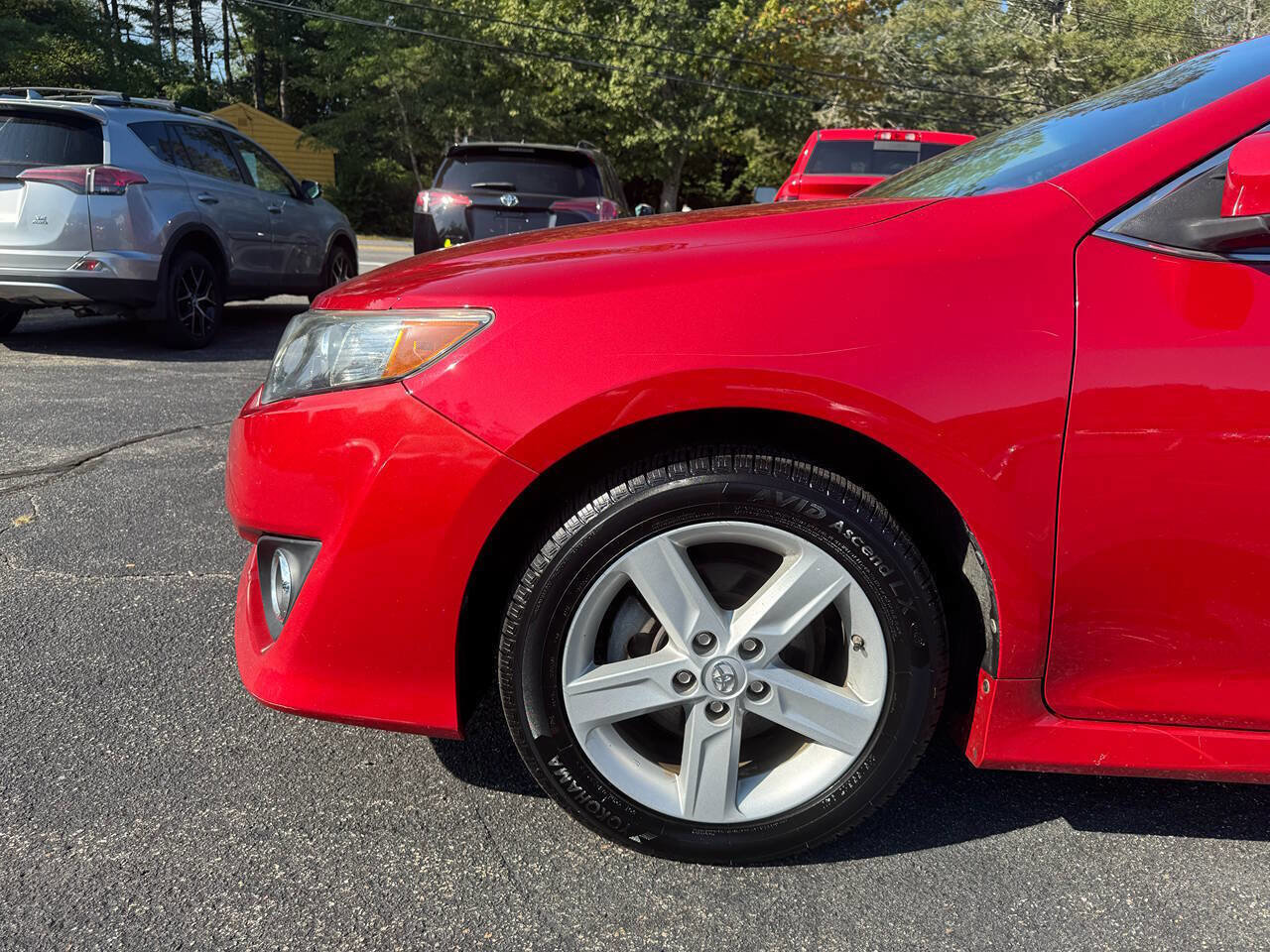 Used 2014 Toyota Camry SE image 7