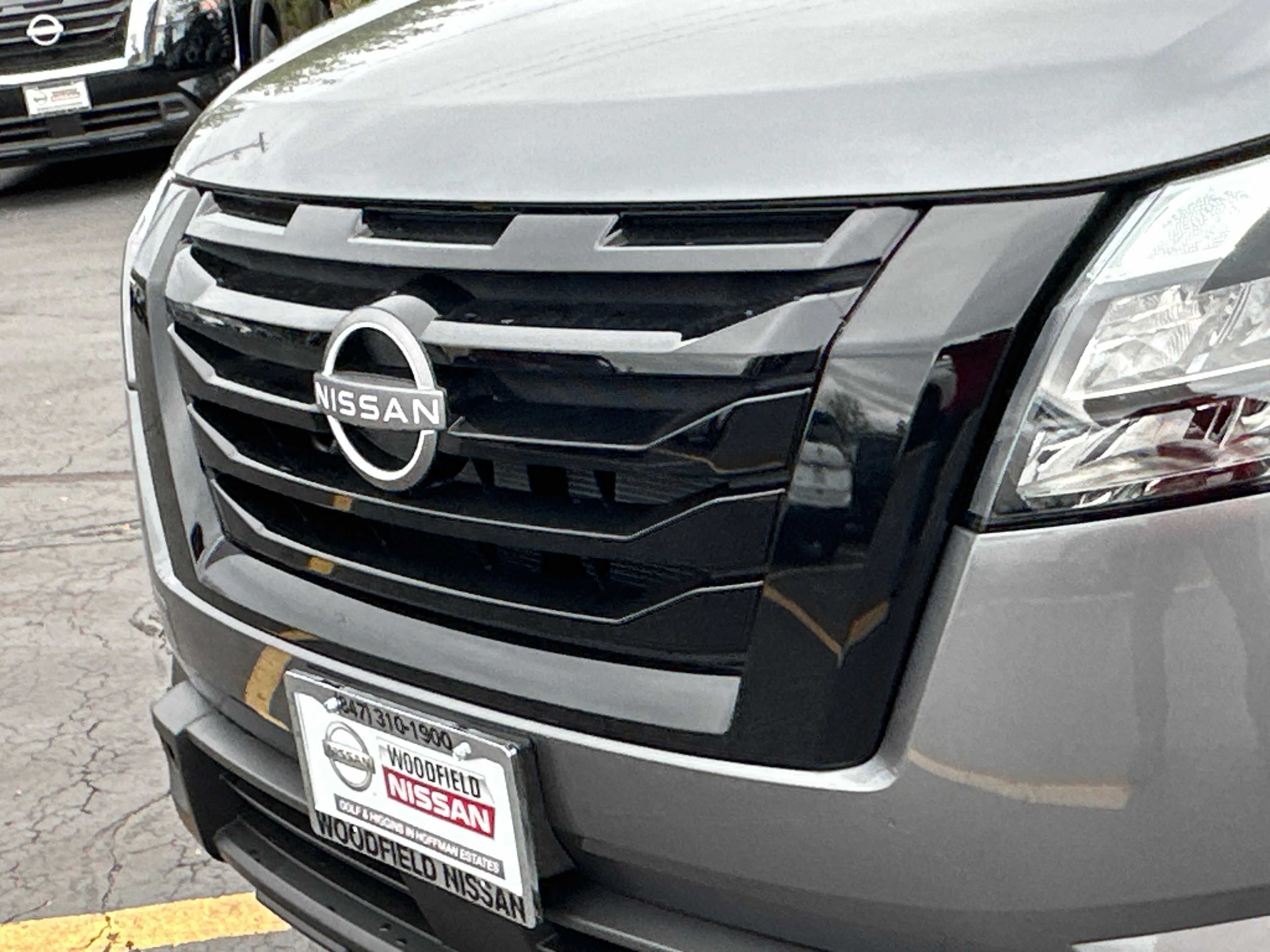 New 2025 Nissan Pathfinder SV w/ Black Appearance Package image 11