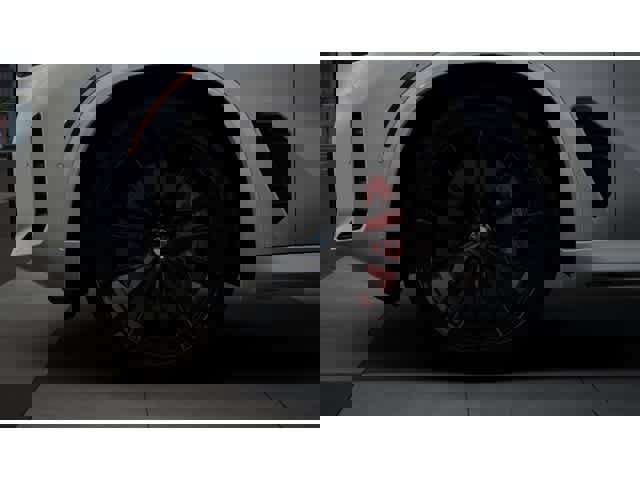 Used 2026 BMW X5 xDrive40i w/ M Sport Package image 7