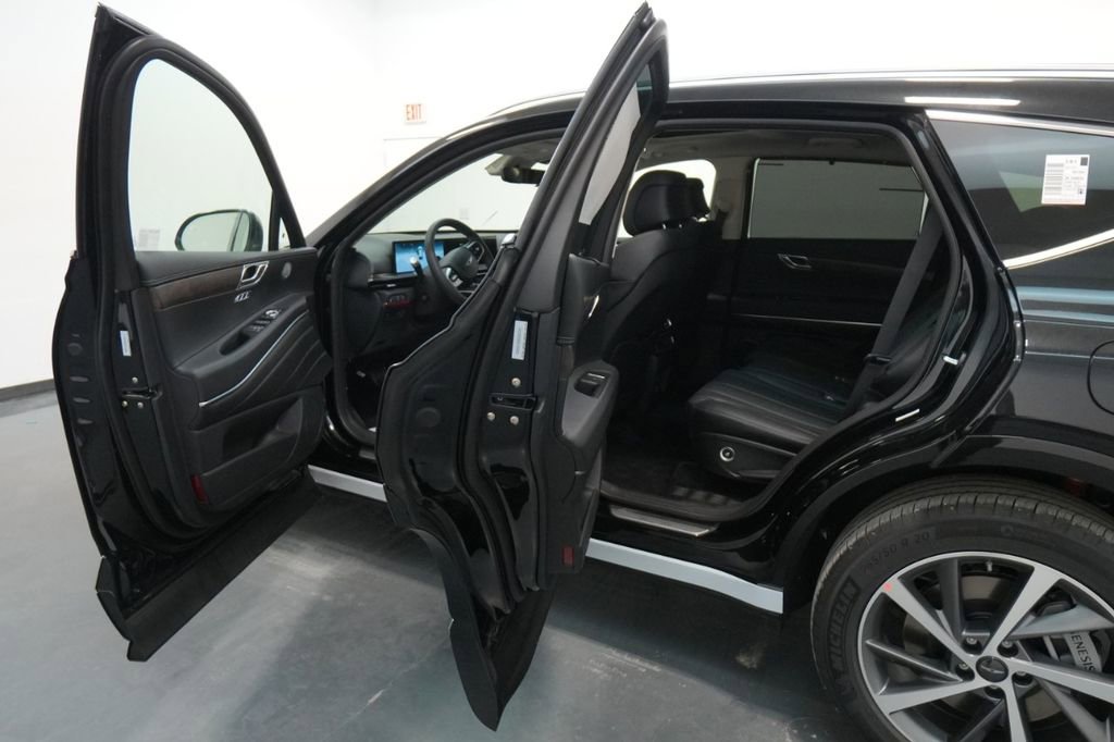 New 2025 Genesis GV80 2.5T Select image 33