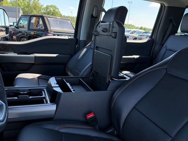 New 2026 Ford F350 Lariat w/ Black Appearance Package AWD/4WD image 39