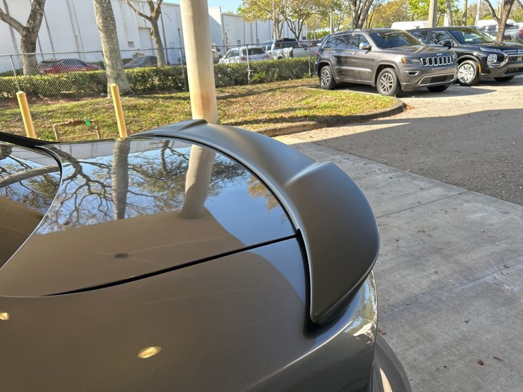 Used 2023 Dodge Charger R/T w/ Blacktop Package image 17