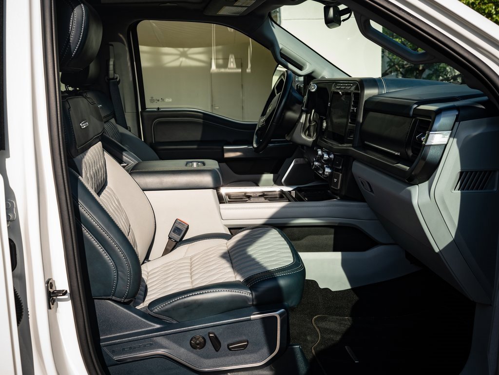 Used 2024 Ford F450 Limited w/ FX4 Off-Road Package image 26