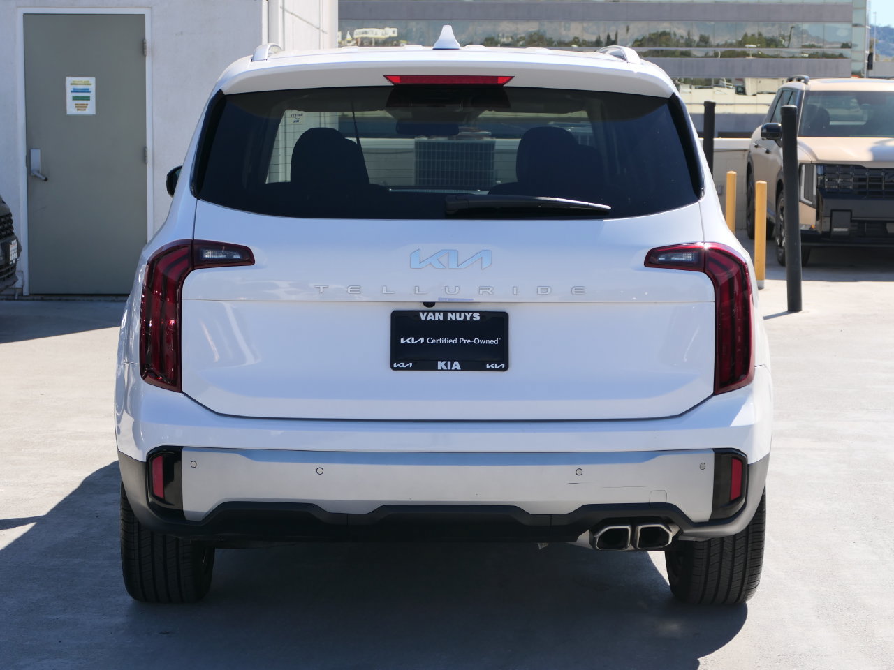 Certified 2024 Kia Telluride S w/ S Sunroof Package FWD image 5