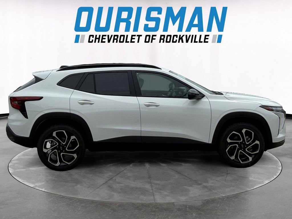New 2026 Chevrolet Trax RS FWD image 7