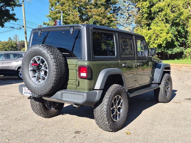 Used 2024 Jeep Wrangler Unlimited Sport AWD/4WD image 3