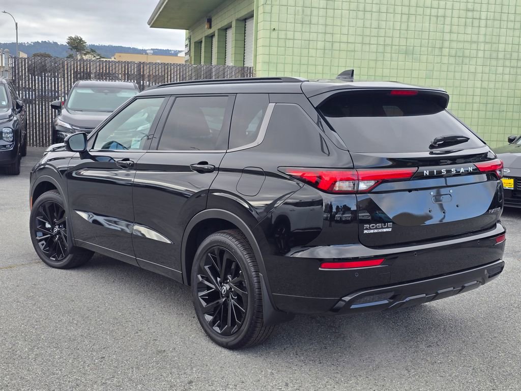 New 2026 Nissan Rogue Platinum image 5