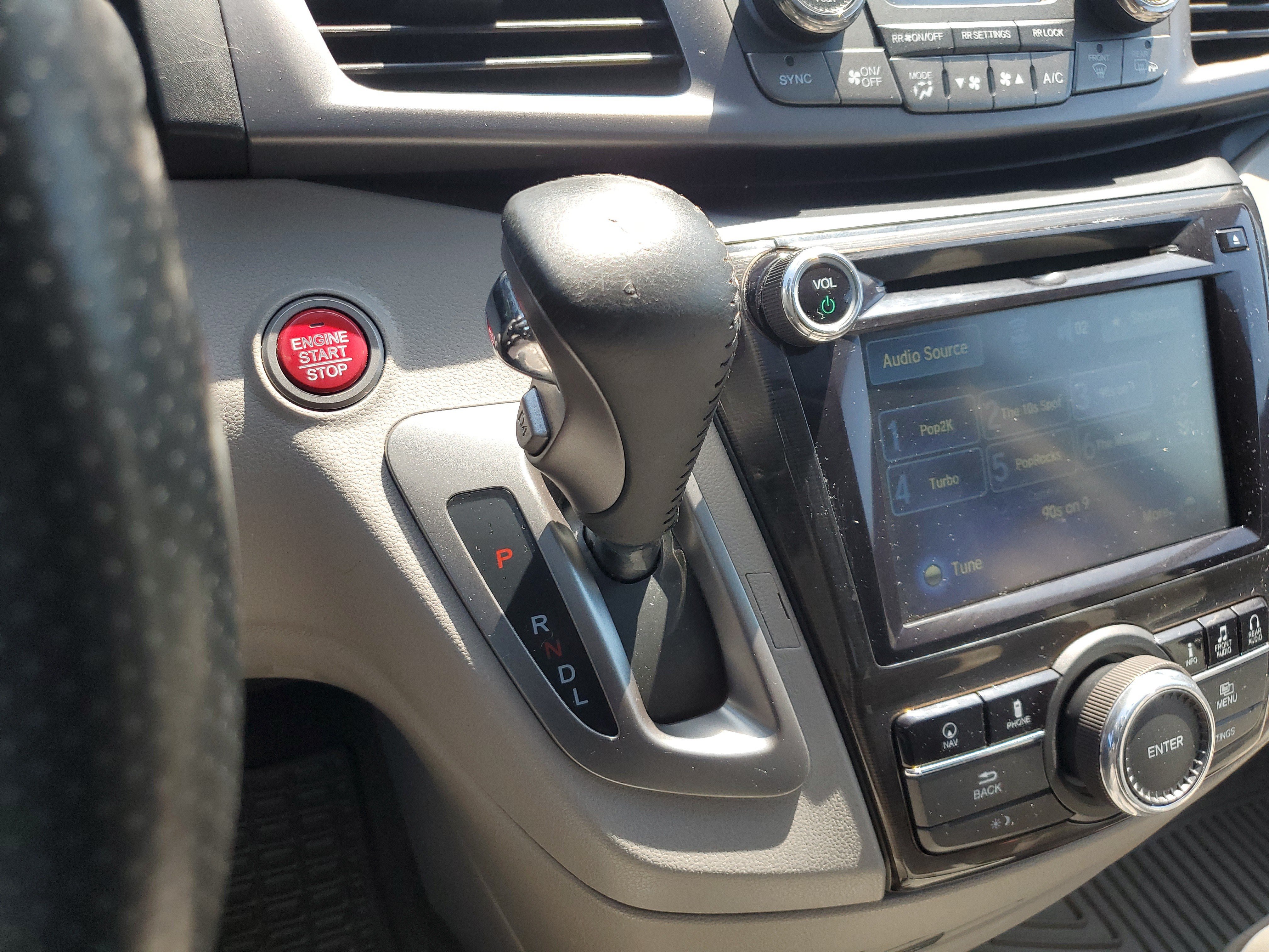 Used 2014 Honda Odyssey Touring image 22