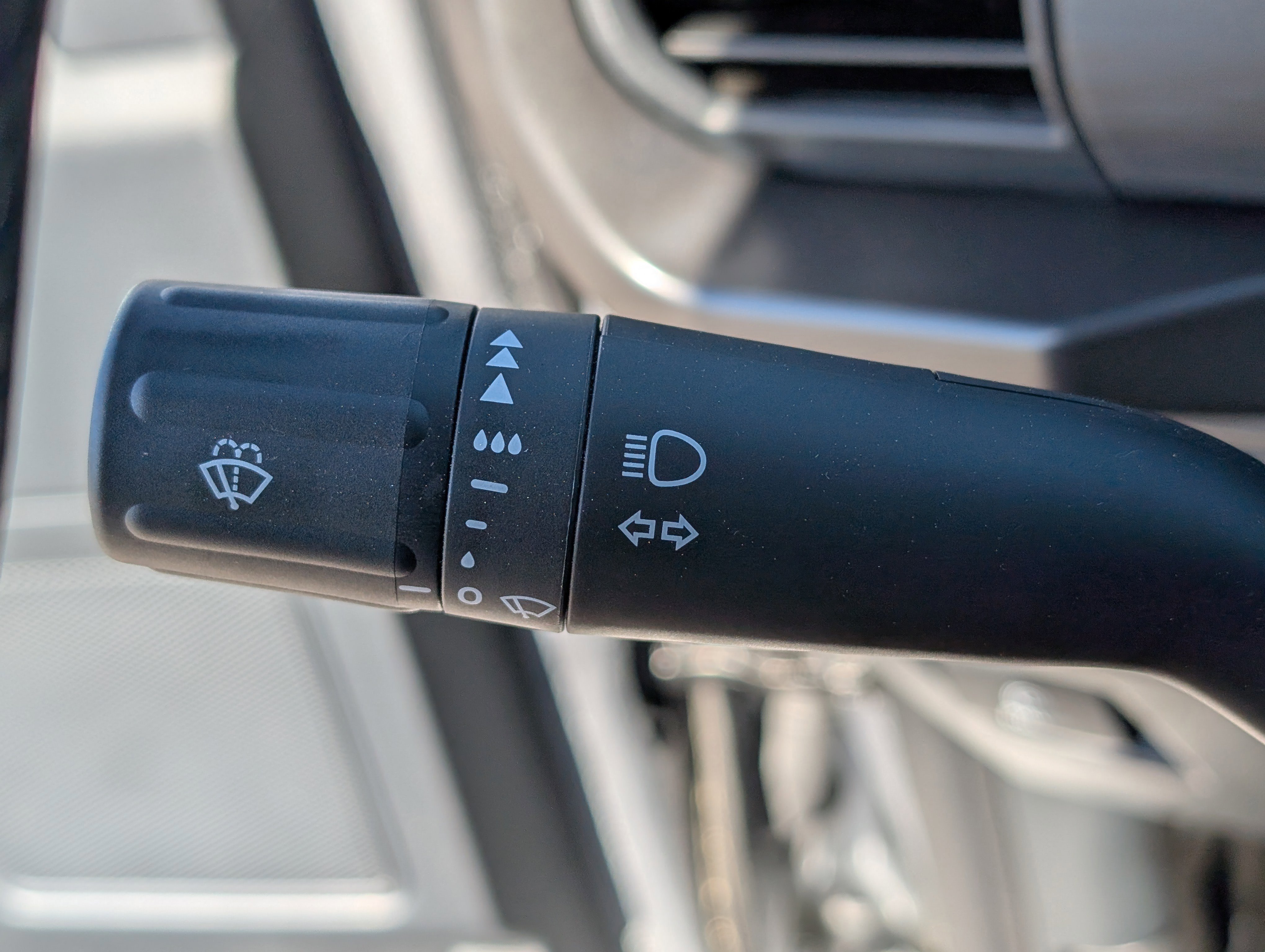 Used 2024 Ford F150 XLT w/ Equipment Group 302A MID image 25