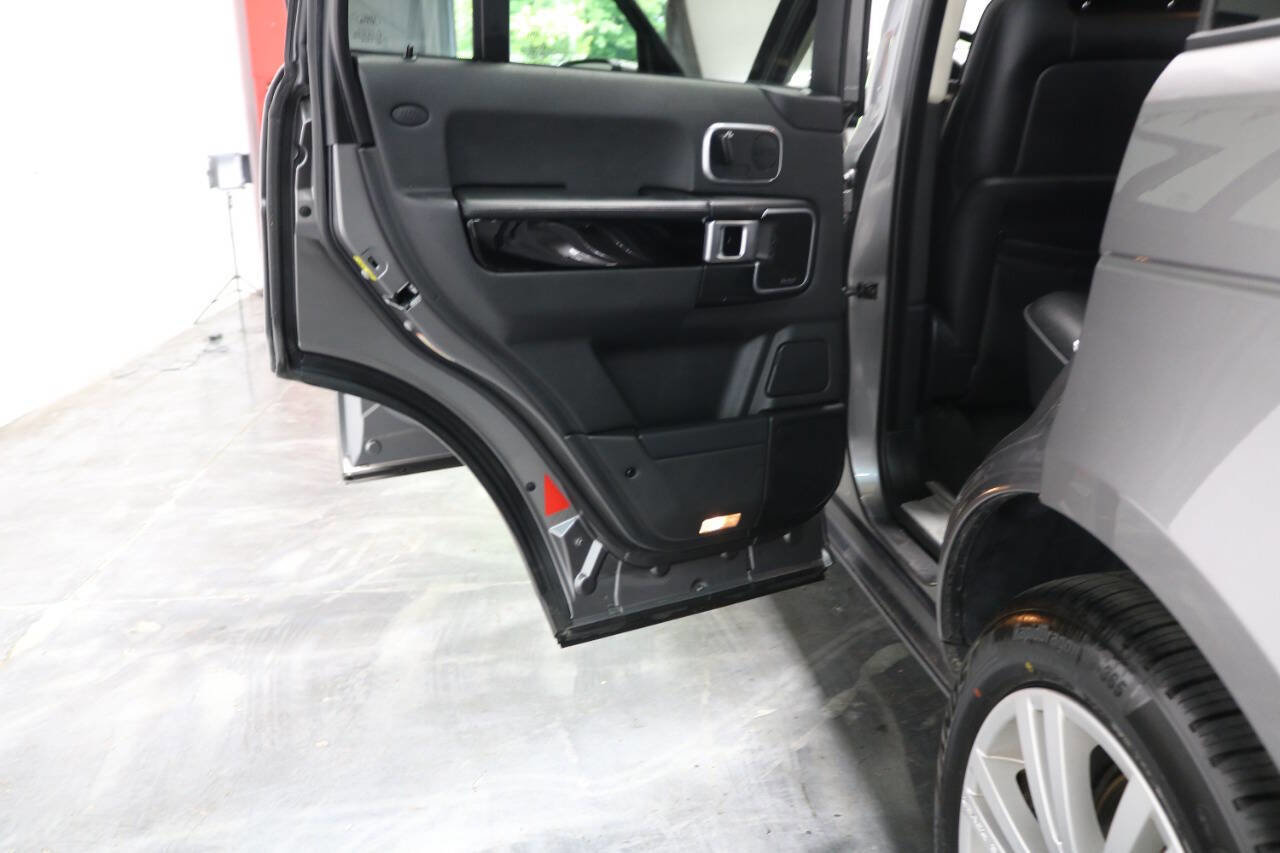 Used 2011 Land Rover Range Rover Supercharged AWD/4WD image 69