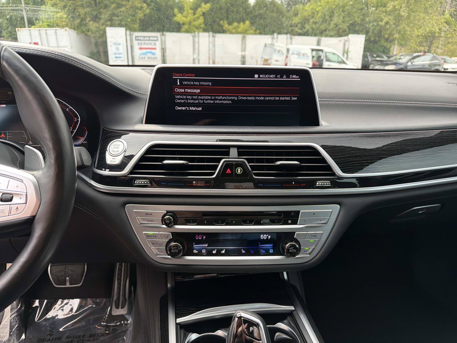 Used 2020 BMW 750i xDrive w/ Executive Package AWD/4WD image 23