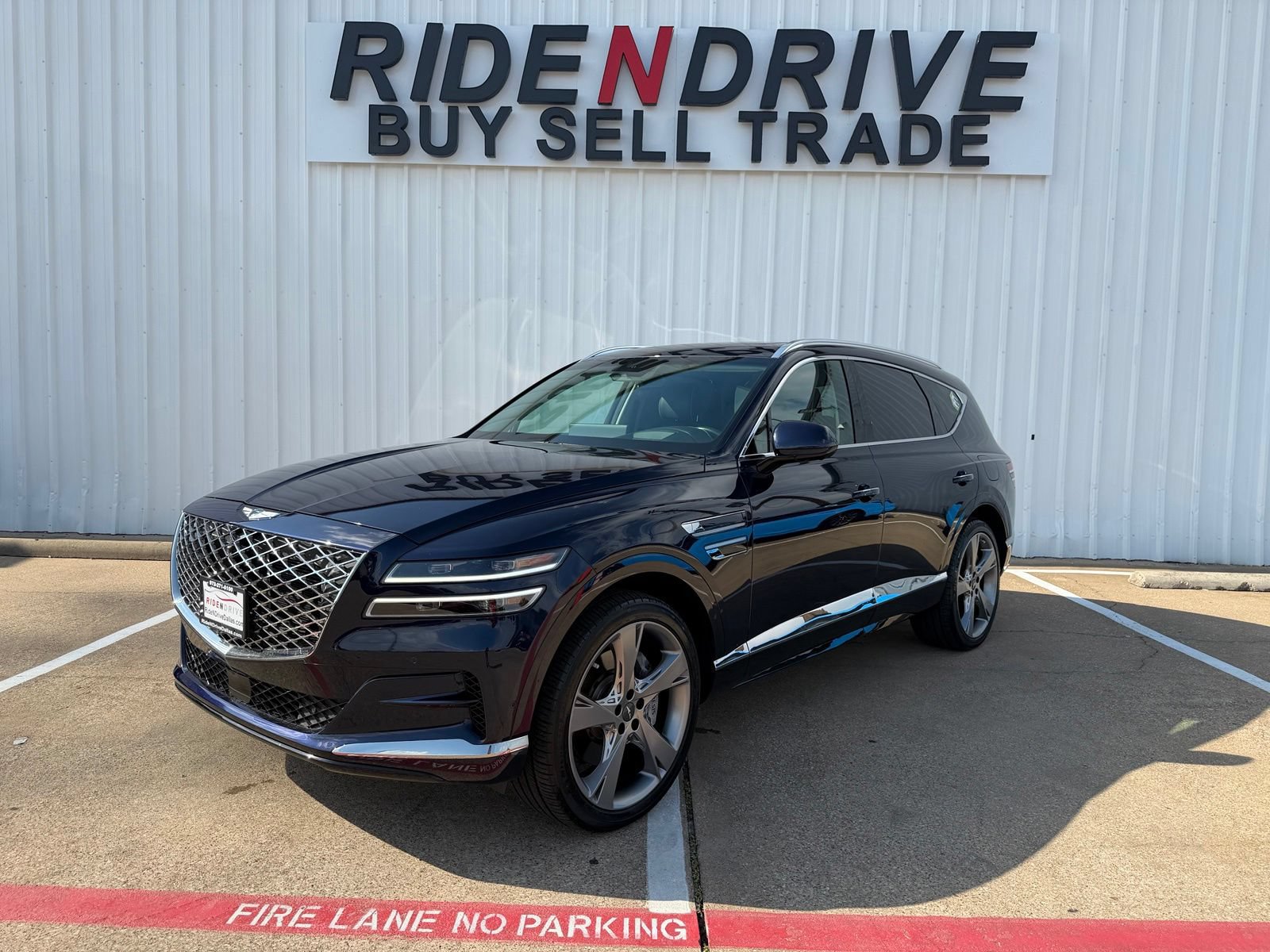 Used 2024 Genesis GV80 3.5T w/ Prestige Package AWD/4WD image 1