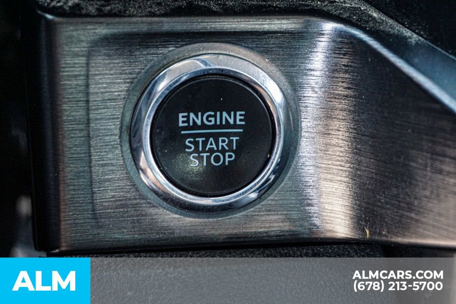 Used 2023 Ford F350 Lariat image 45