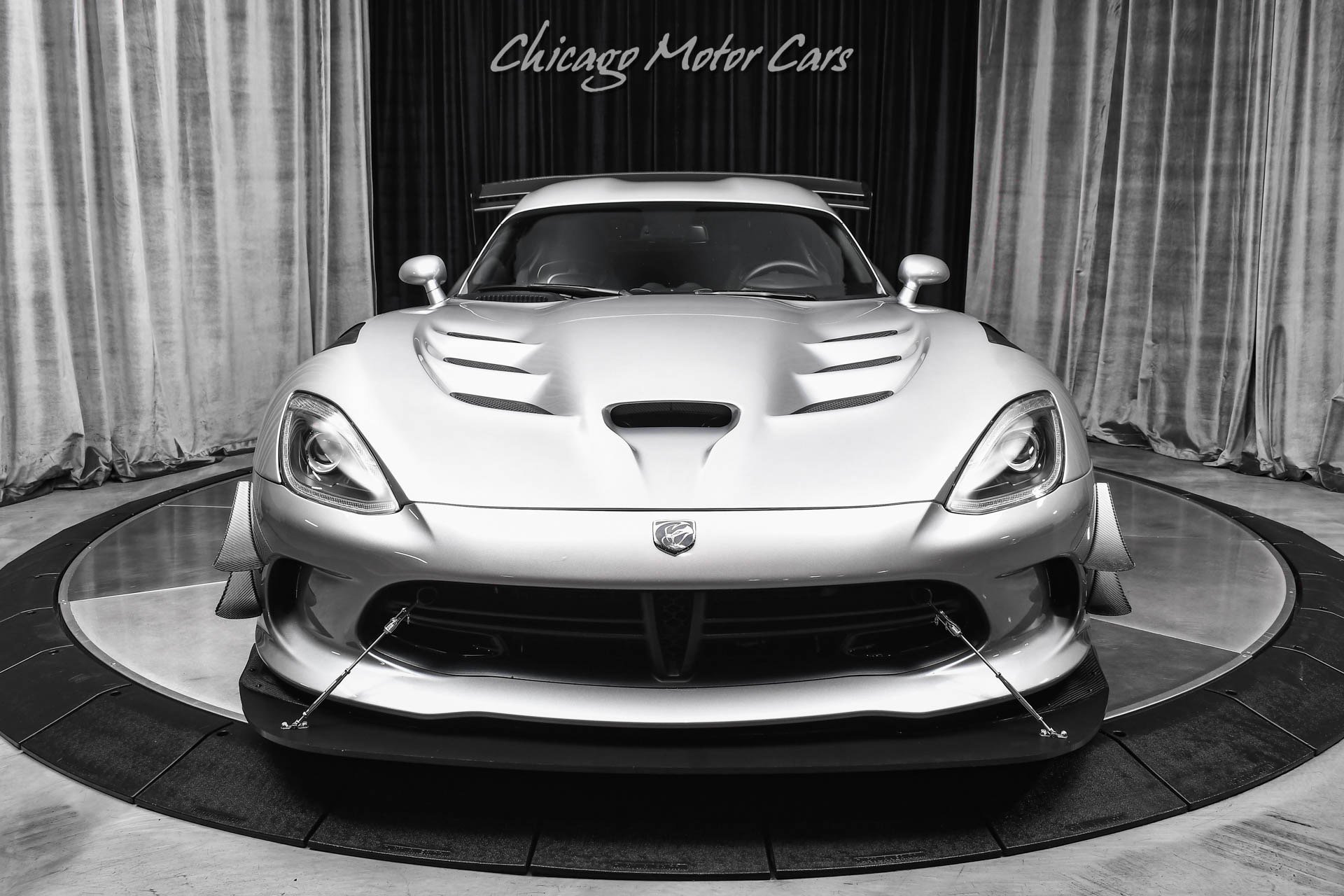 Used 2015 Dodge Viper SRT-10 RWD image 7