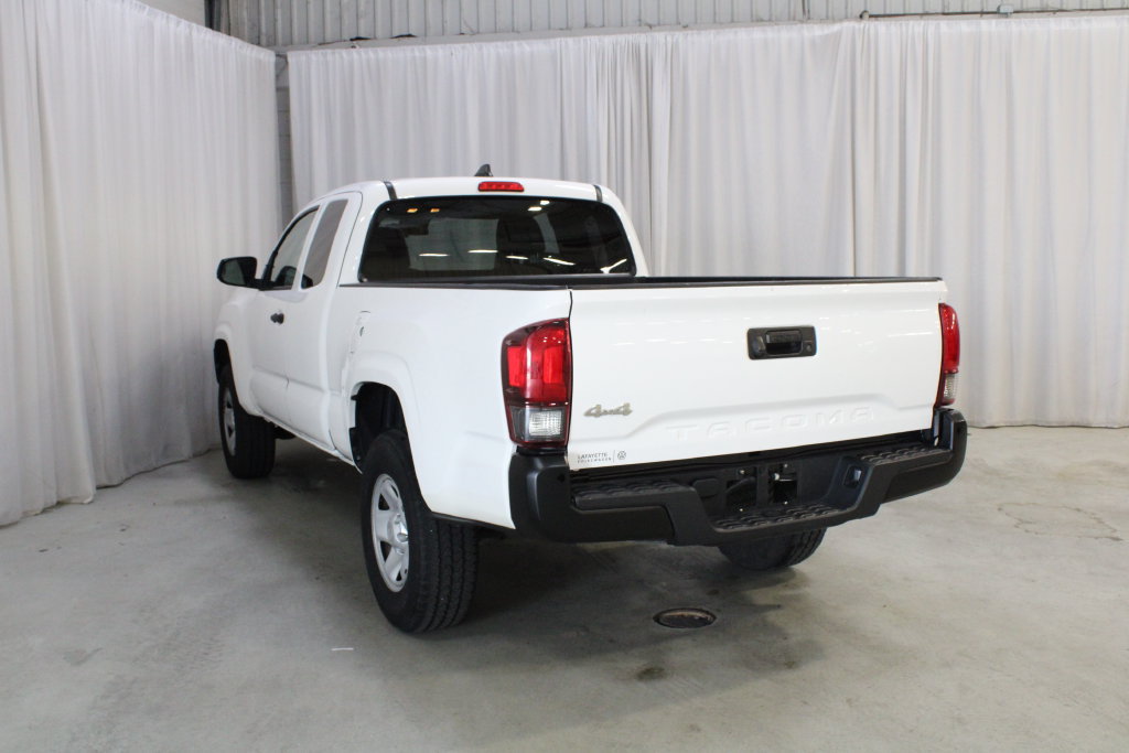 Used 2020 Toyota Tacoma SR AWD/4WD image 23