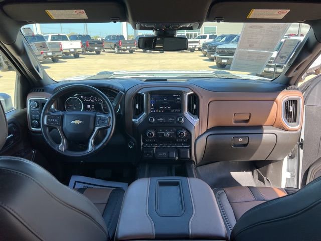 Used 2022 Chevrolet Silverado 2500 High Country w/ Safety Package II image 40