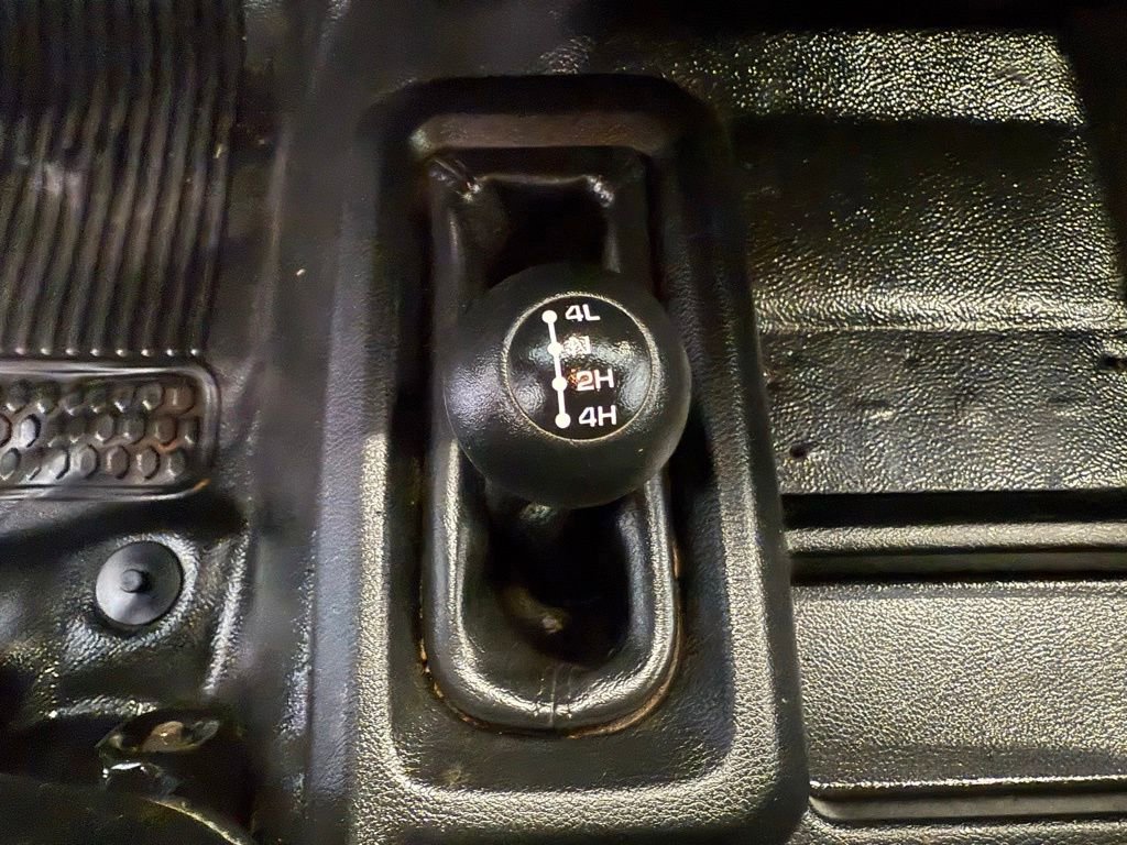 Used 2023 RAM 4500 Tradesman w/ Chrome Appearance Group image 32