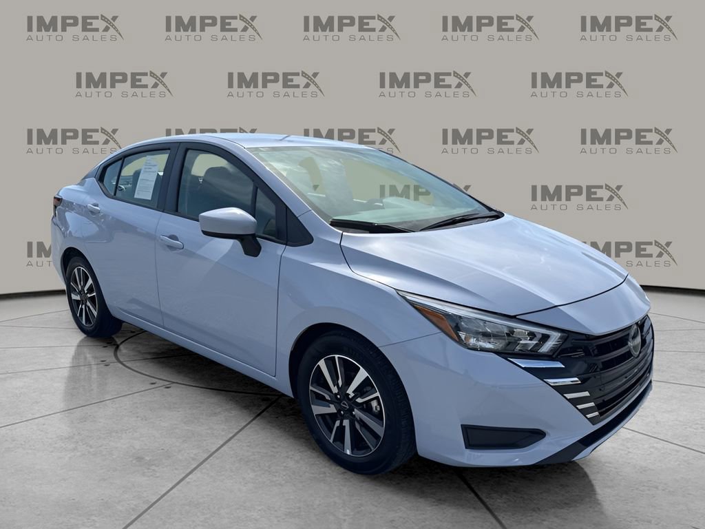 Used 2025 Nissan Versa SV FWD image 7