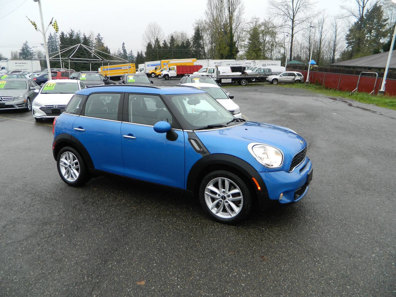 Used 2012 MINI Cooper Countryman S image 2