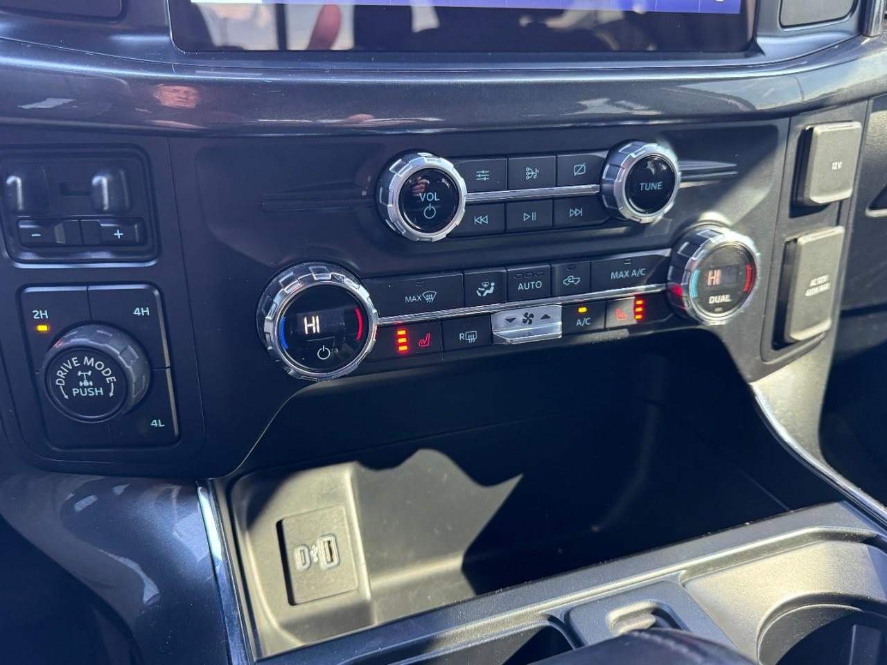 Used 2021 Ford F150 XLT w/ Equipment Group 302A High image 18