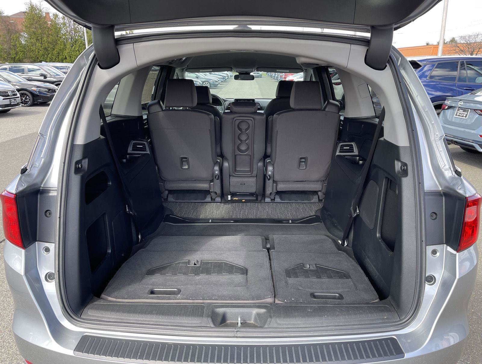 Used 2024 Honda Odyssey EX image 16