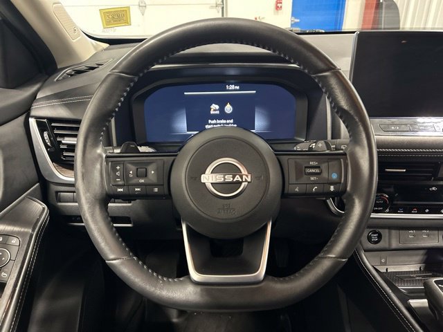 Used 2024 Nissan Rogue Platinum w/ Platinum Premium Package AWD/4WD image 15