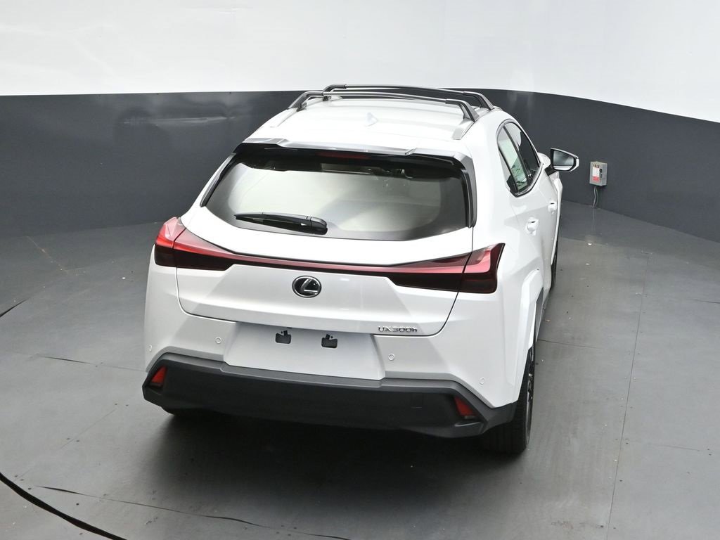 New 2025 Lexus UX 300h FWD image 33