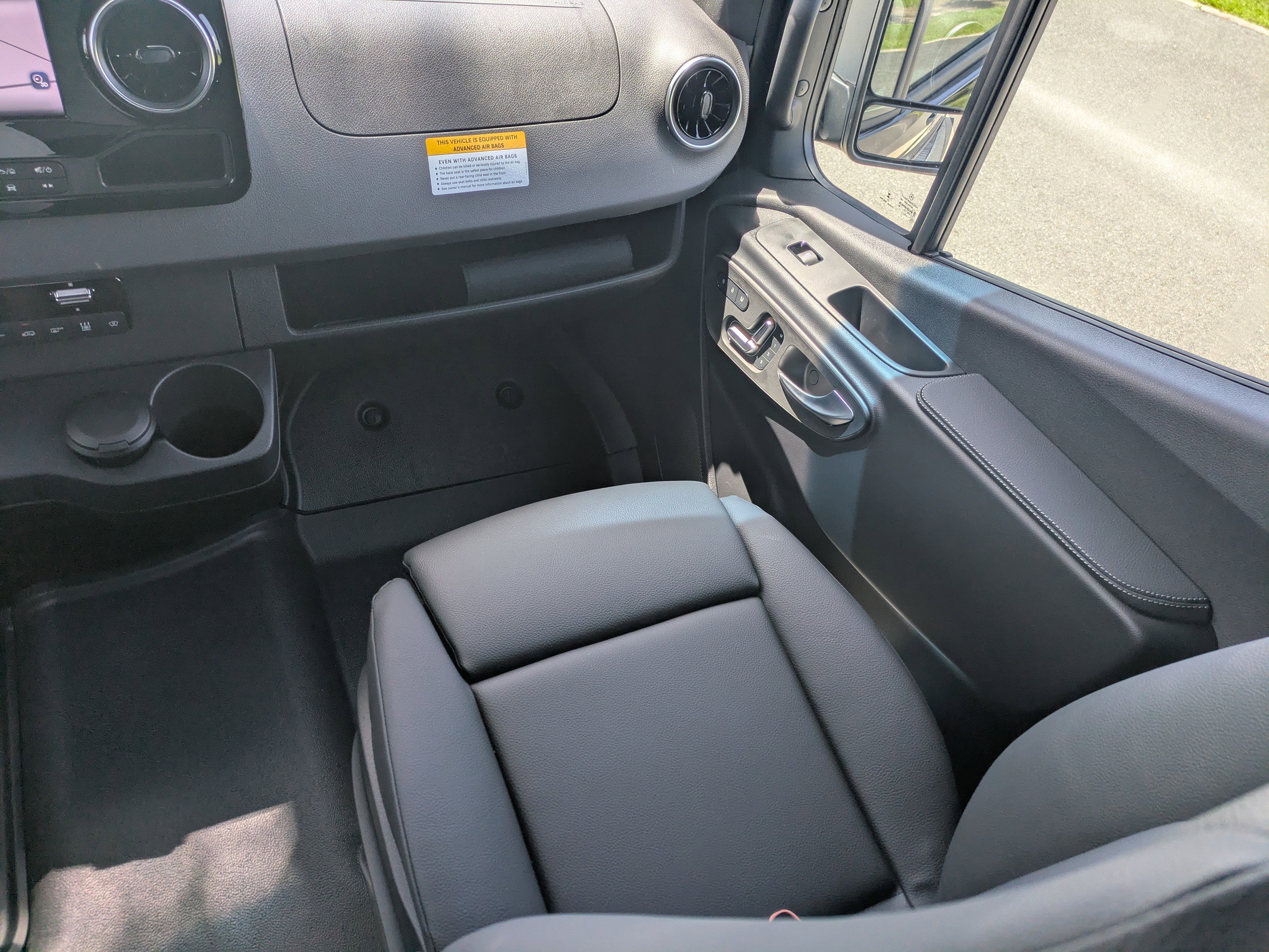 New 2025 Mercedes-Benz Sprinter 2500 image 19