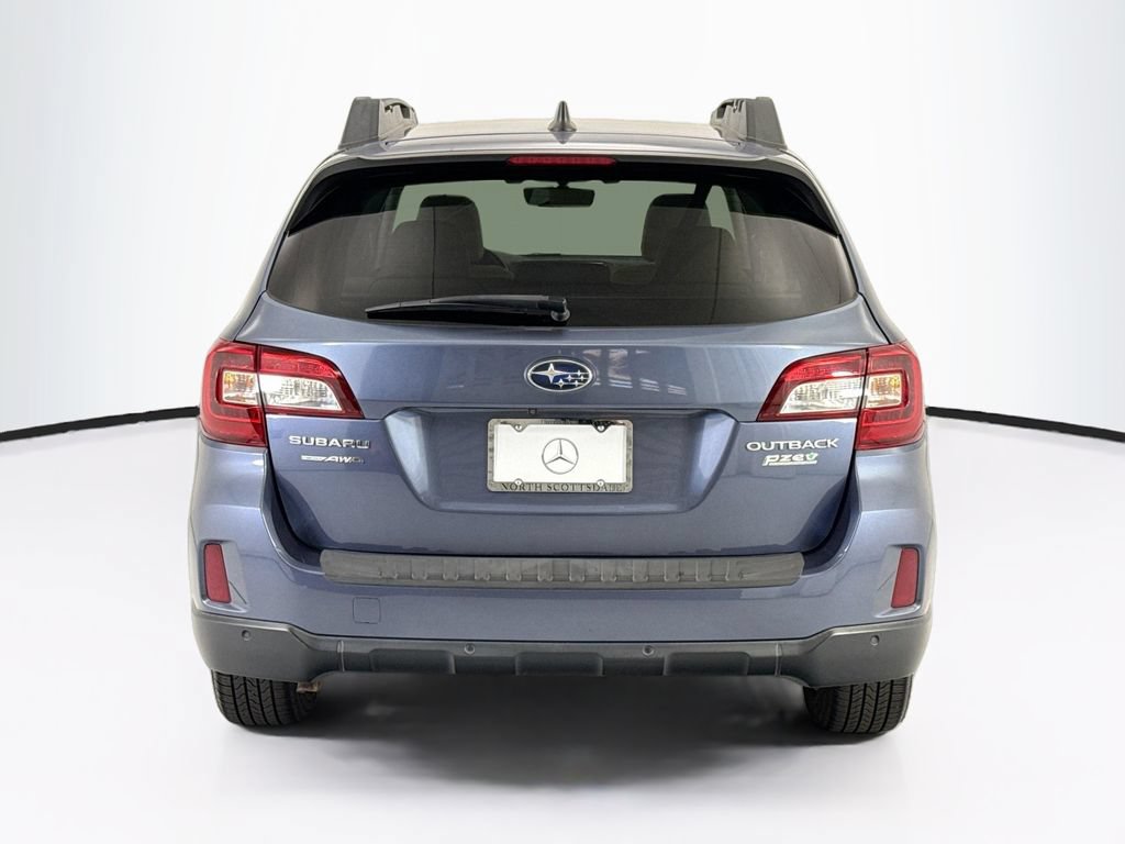 Used 2017 Subaru Outback 2.5i Limited AWD/4WD image 6