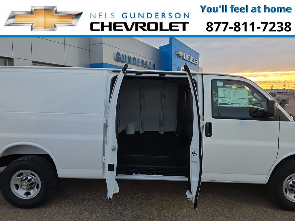 New 2025 Chevrolet Express 3500 Extended w/ Driver Convenience Package image 8