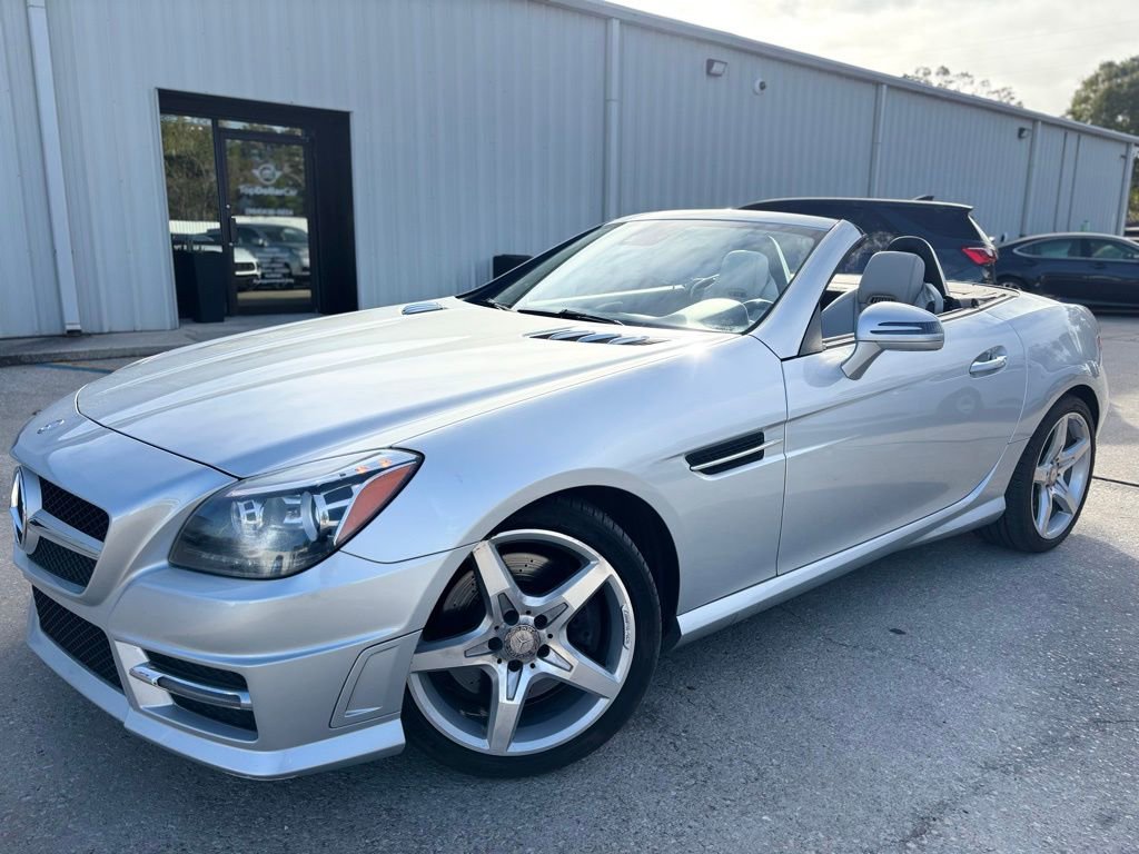 Used 2016 Mercedes-Benz SLK 300 image 17