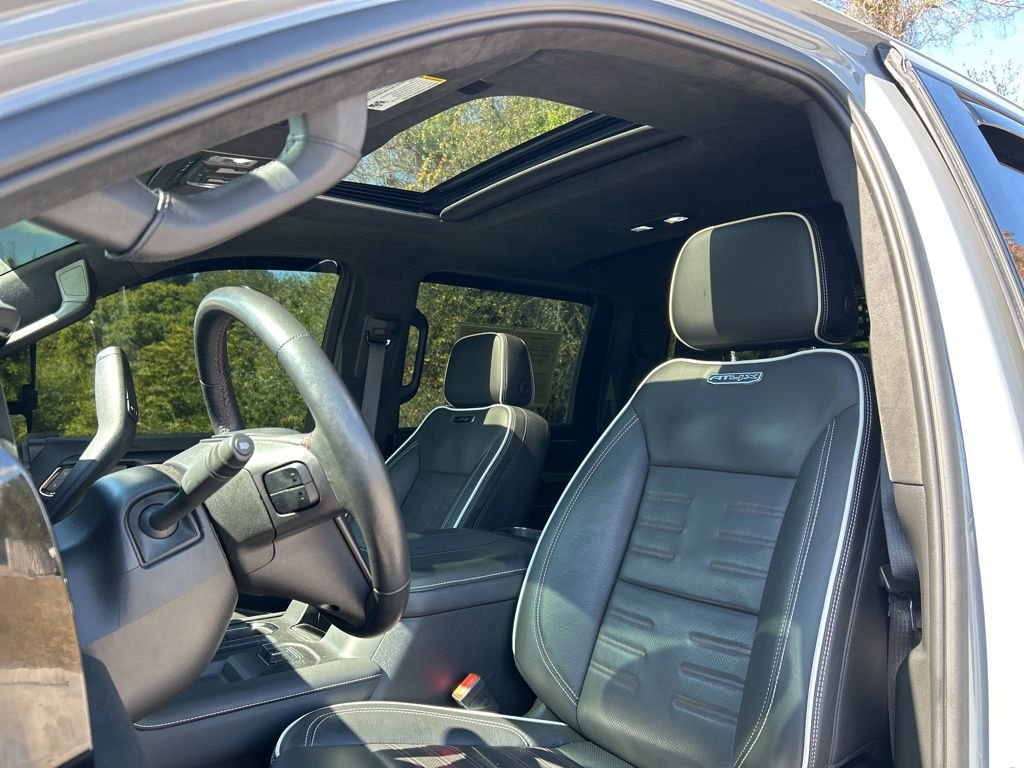 Used 2024 GMC Sierra 2500 AT4X image 20