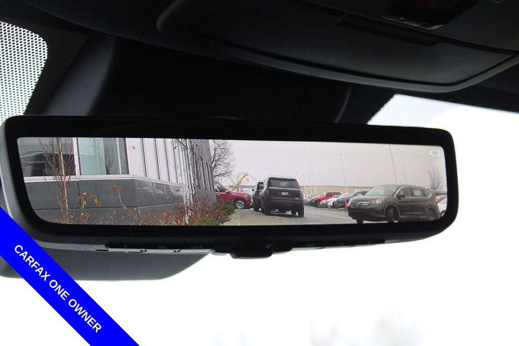 Used 2025 Toyota Sienna Platinum image 51