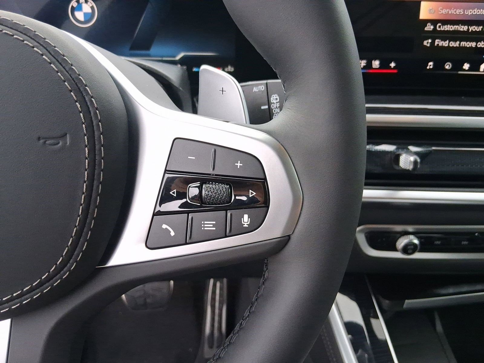 New 2026 BMW X5 xDrive40i w/ M Sport Package image 23