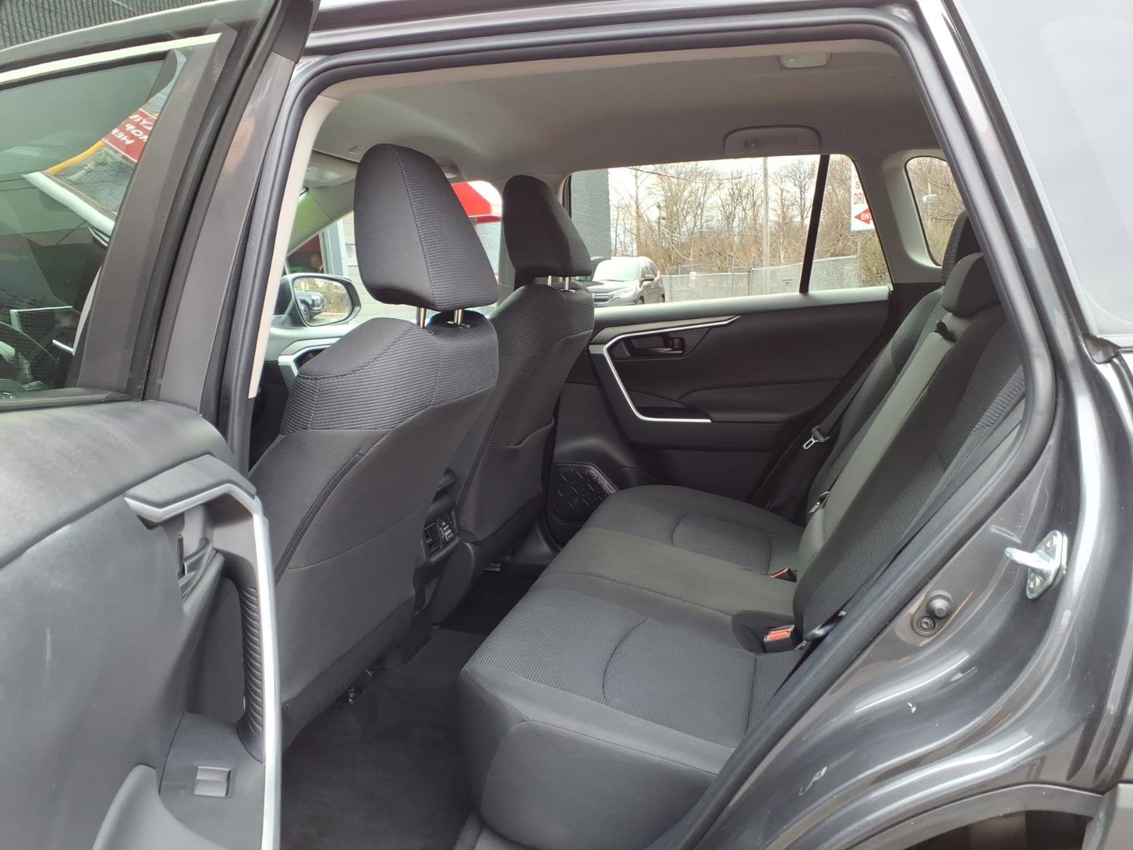 Certified 2024 Toyota RAV4 LE AWD/4WD image 12