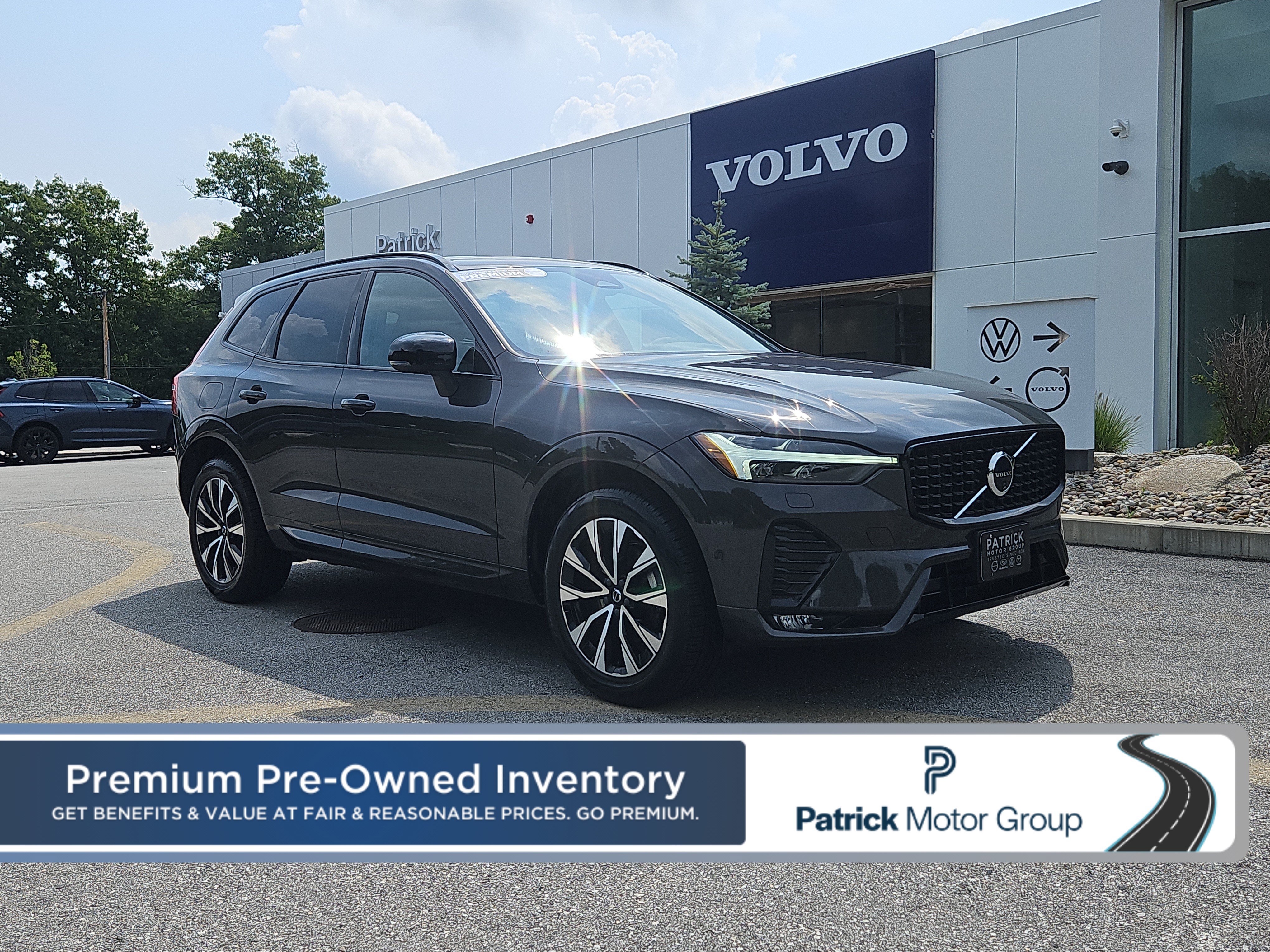 Used 2024 Volvo XC60 B5 Plus w/ Protection Package Premier AWD/4WD image 1
