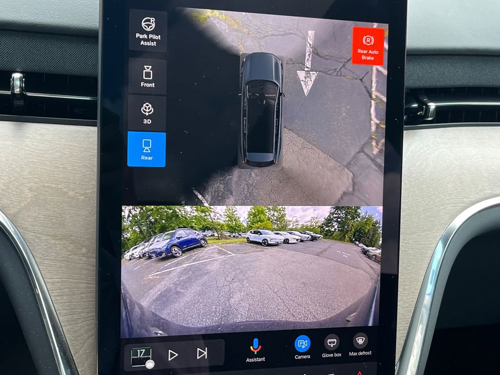 New 2025 Volvo EX90 Ultra w/ Protection Package Premier AWD/4WD image 16
