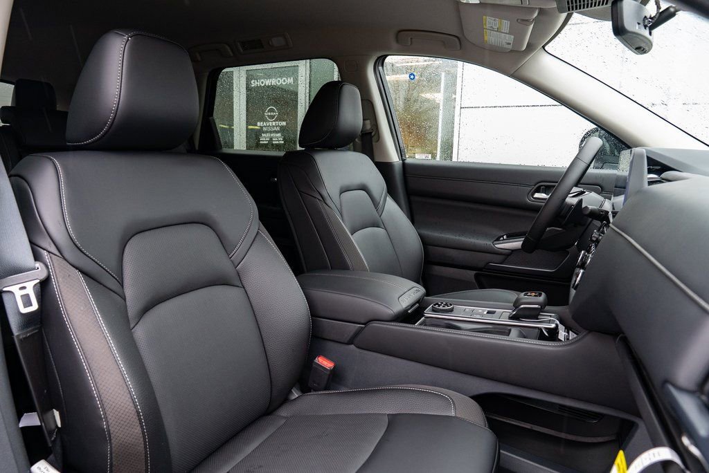 New 2026 Nissan Pathfinder SL image 28
